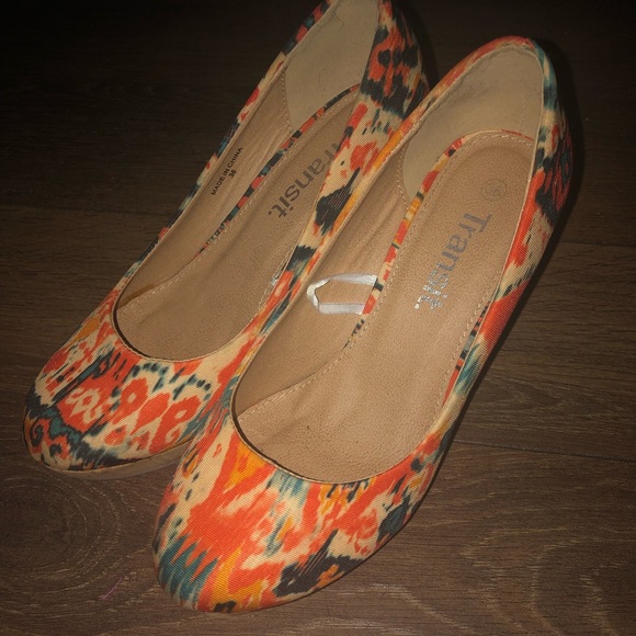 Transit brand wedges - Picture 1 of 2